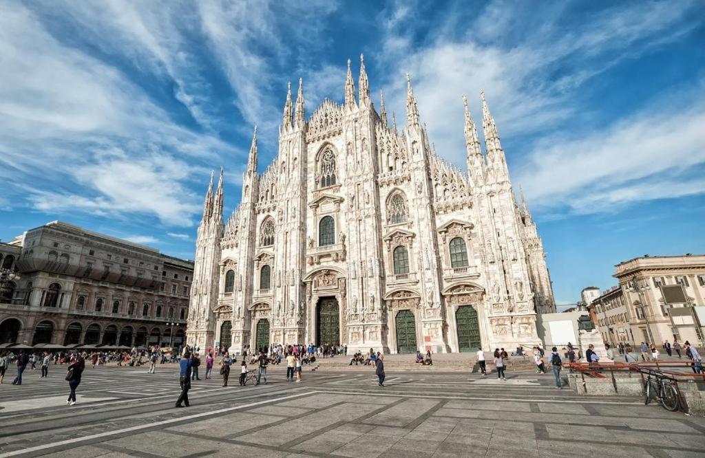 Milan Downtown Apartment Exterior photo